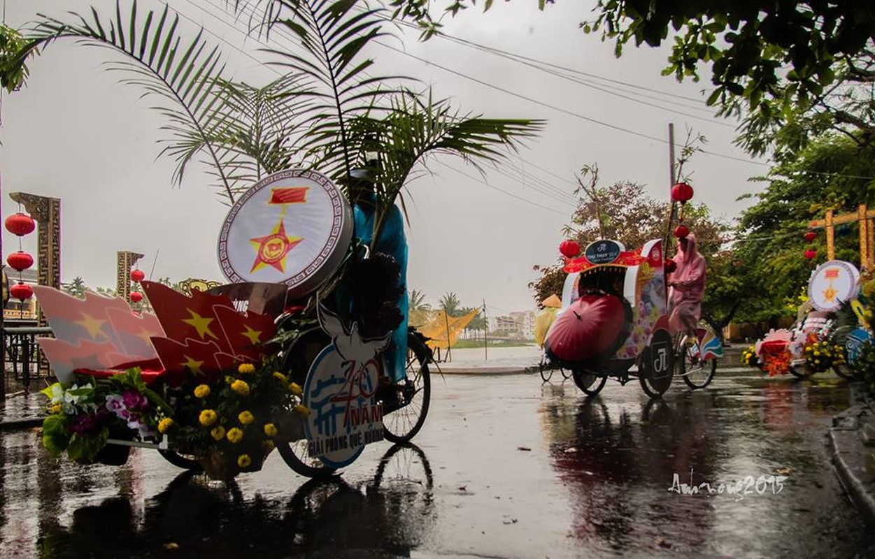 Xich lo “doi mua” mung ngay Quang Nam giai phong-Hinh-11